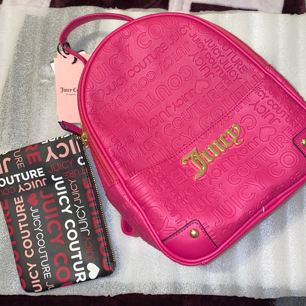 Juicy couture bag magenta stylish comes with a Wallet brand new never used💗💕🎒